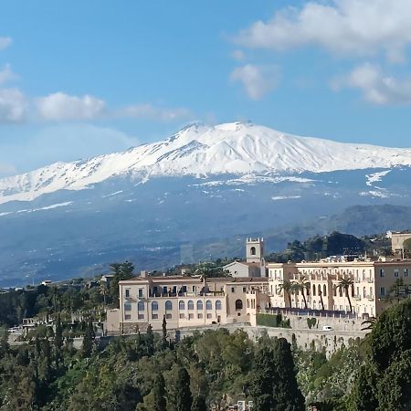 Aly Art Apartment Taormina Duomo, Gulf & Etna View 外观 照片