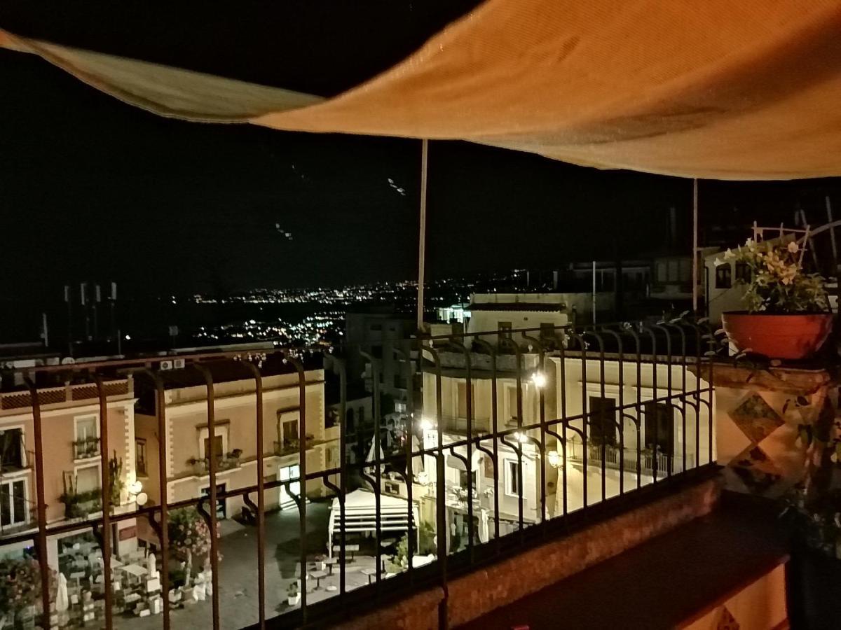 Aly Art Apartment Taormina Duomo, Gulf & Etna View 外观 照片