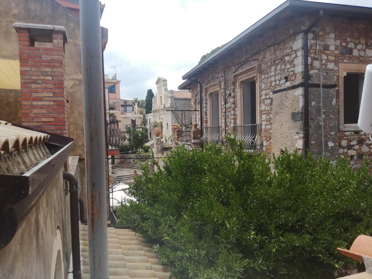 Aly Art Apartment Taormina Duomo, Gulf & Etna View 外观 照片