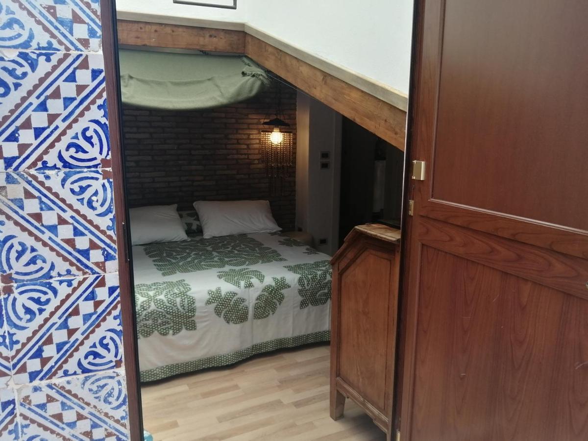 Aly Art Apartment Taormina Duomo, Gulf & Etna View 外观 照片